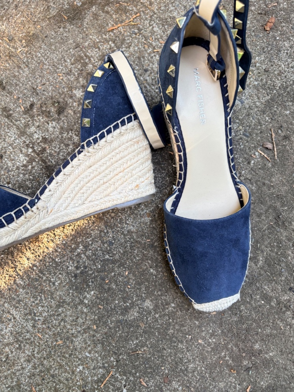 Wedges - Picture 4 of 7
